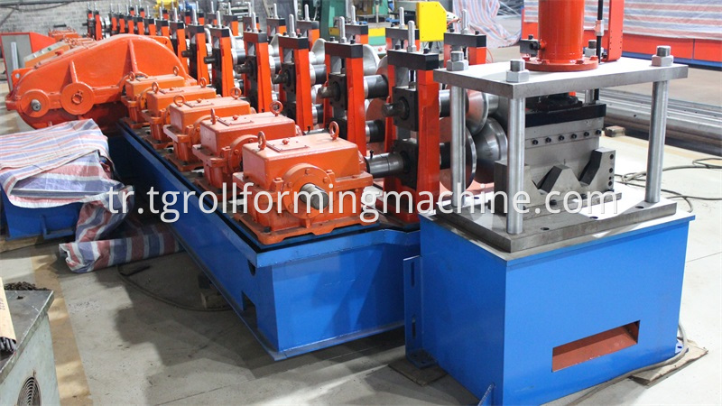 Two-wave Road Guardrail Roll Forming Machine